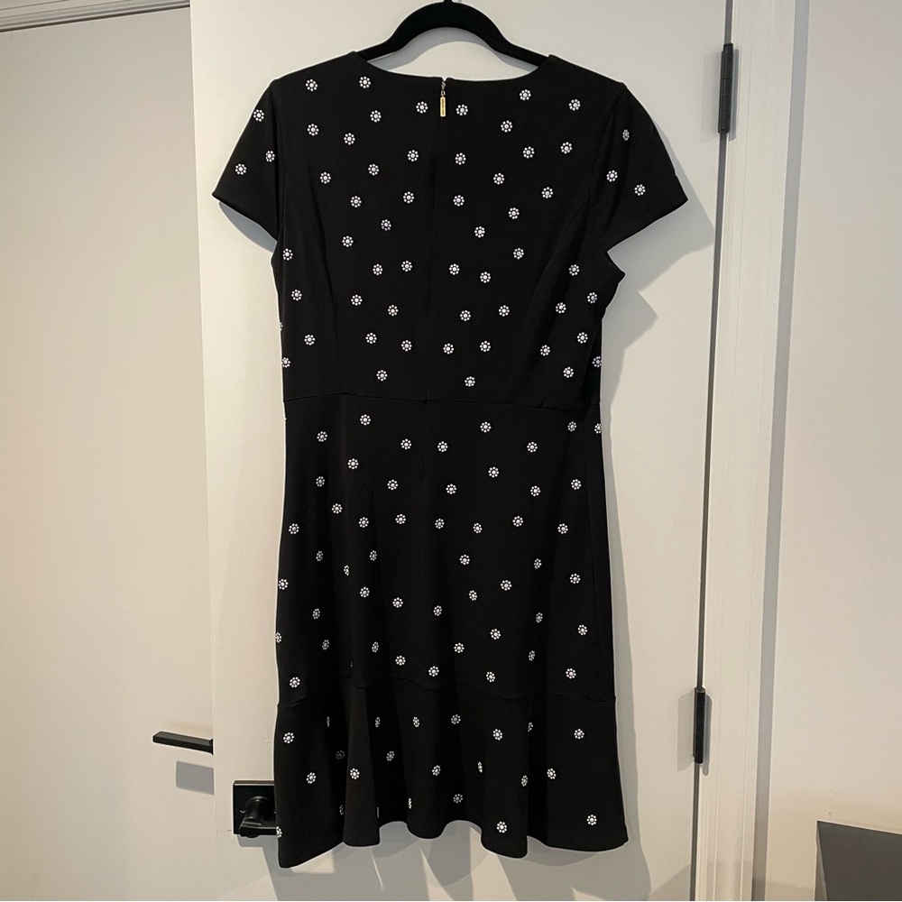 Michael Kors Black Floral Patterned Dress